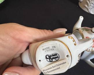 Cracker Barrel Miniature Teapot Napkin Rings Set