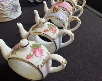 Cracker Barrel Miniature Teapot Napkin Rings Set