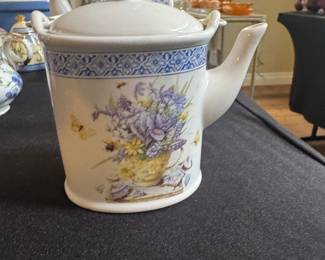 Hallmark Nature's Sketchbook Floral Pitcher