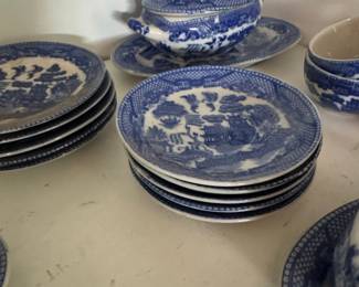 Vintage Blue Willow Japan Child's Tea Set