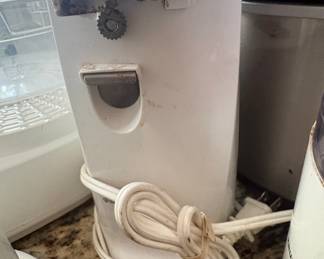 Proctor Silex Electric Can Opener