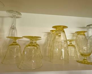 Hazel Atlas Florentine Yellow Footed Tumbler