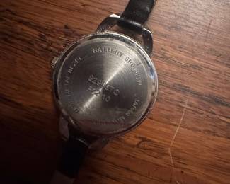 Women's Quartz Wristwatch