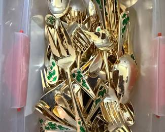 Gold-Plated Cutlery Set with Holly Berry Enamel