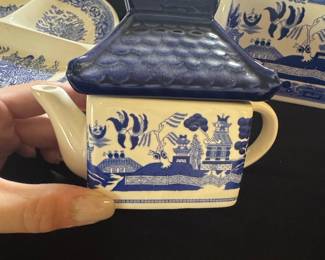 Blue Willow Pagoda Lidded Teapot and Sugar Bowls Set