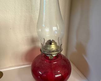 Vintage Eagle Red Glass Kerosene Oil Lamp