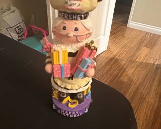 Hershey's Happy Birthday Figurine