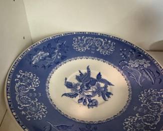 Spode Blue Room Collection 'Camilla' Teacups and Saucers
