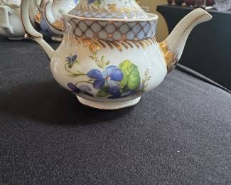 Victoria's Garden Teapot with Blue Violets and Gold Trim