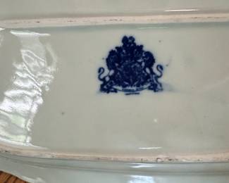 Blue Willow Pattern Platter by Enoch Wedgwood (Jasperware)