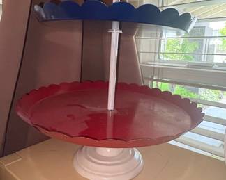 Two-Tiered Scalloped Serving Stand