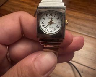 Visconti Quartz Women's Bangle Watch