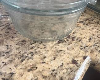 Vintage Pyrex Clear Glass Mixing Bowl with Lid