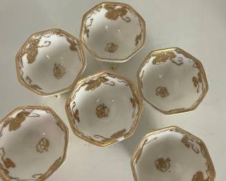 Set of 6 Footed Nippon Porcelain Ramekins with Gilt Decoration