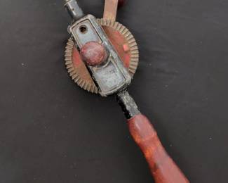 Vintage Millers Falls No. 77 Egg Beater Hand Drill