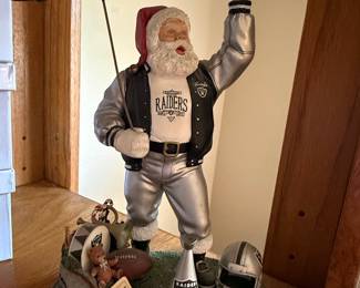 Vintage Danbury Mint Oakland Raiders Santa Claus Figurine