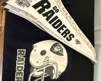 Las Vegas Raiders "Go Raiders" Pennant and T-Shirt