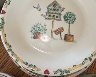 Thomson Pottery Birdhouse Dinnerware Set