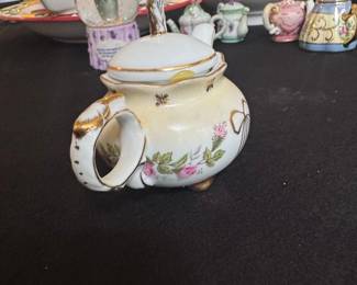 Cynthia's Hallmark Mini Teapot