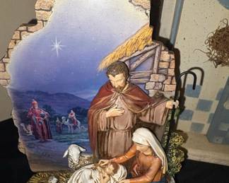 Nativity Scene Figurine