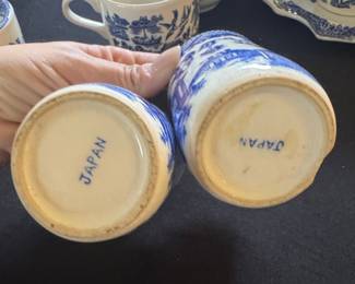 Blue Willow Pattern Ceramic Tumblers (Set of 2)