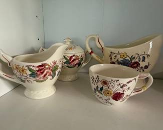 Vernon Kilns "Chintz" Pattern Dinnerware Set
