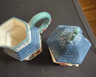 Cracker Barrel "Storybook" Creamer and Sugar Bowl Set