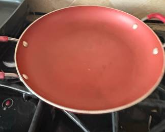 Red Copper 10-inch Non-Stick Frying Pan with Red Handles