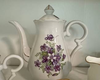 Saji Fancy China Tea Set with Violet Pattern