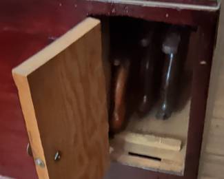 Vintage Carpenters Tool Chest with Assorted Woodworking Tools