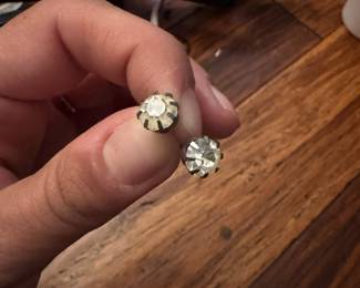 Rhinestone Stud Earrings
