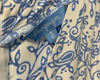 Blue Ginger Blue & White Floral Sleeveless Midi Dress – Size Small