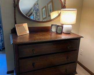 Early 20th Century Solid Oak Dresser with Oval Mirror