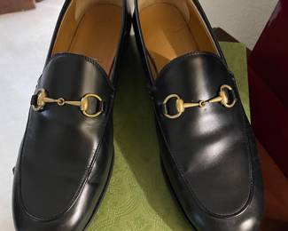 Gucci Jordaan Women's Black Leather Loafers