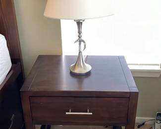 Tradewinds Nightstand Pair With Matching Lamps