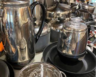 STAINLESS PERCULATORS / POTS AND PANS