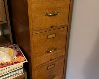 4 DRAWER GOLDEN OAK WOODEN FILE CABINET