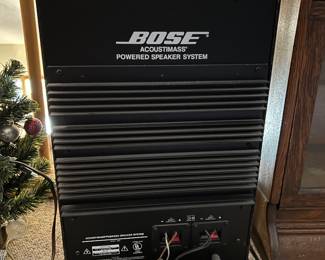 BOSE ACOUSTIMASS POWERED SPEAKER SYSTEM