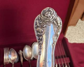 SET OF STERLING SILVER ART NOUVEAU FLATWARE - STRATFORD PATTERN SIMPSON, HALL & MLLER