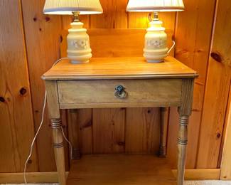 MAPLE WASH STAND WITH BACK RAIL CIRCA 1900