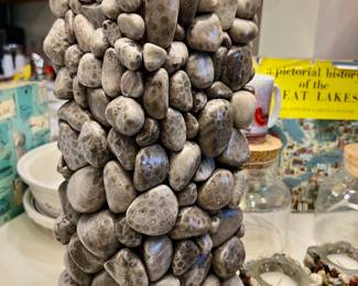 LARGE SQUARE PETOSKEY STONE LAMP