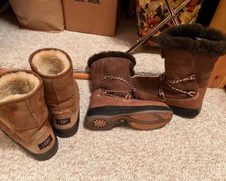 UGG BOOTS