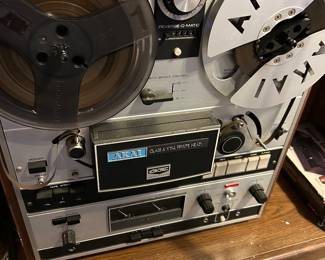 AKAI REEL TO REEL