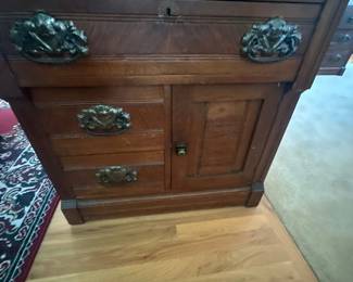 Heywood Wakefield side cabinet