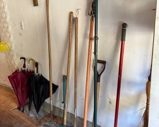 Lawn care & gardening tools