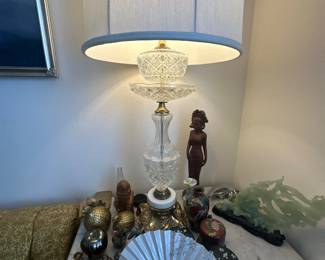 Trinkets & crystal table lamp