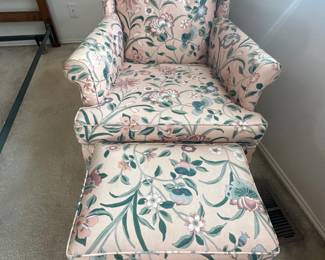 Floral armchair with ottoman