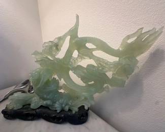 Sculpted jade artwork