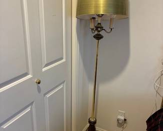 Floor lamp