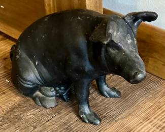 Vintage Iron Pig Doorstop